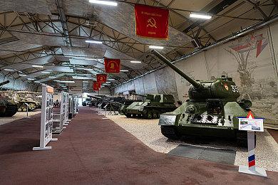 特别好评模拟建造游戏《船舶墓地模拟器2》新DLC“战舰”上架Steam商店